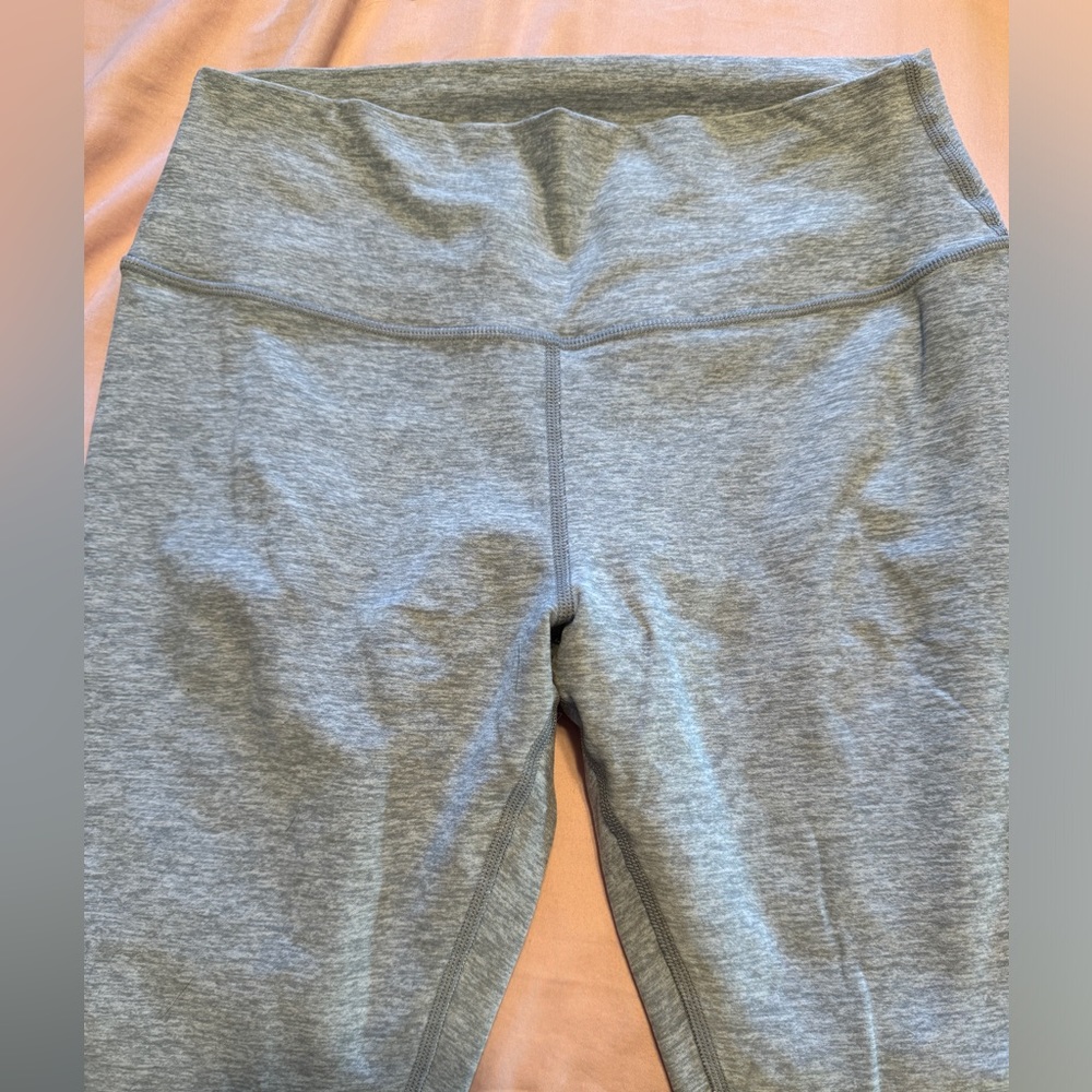 Alo all soft leggings - Picture 2 of 3